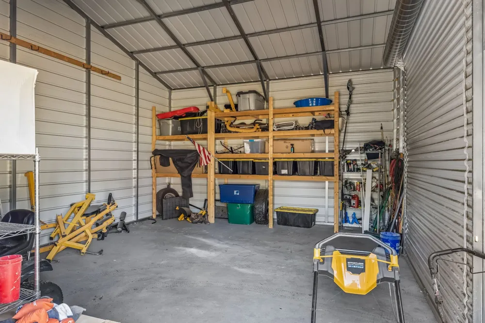 2875 Pulaski Hwy Columbia, TN 38401