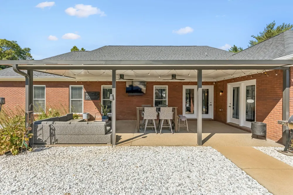 2875 Pulaski Hwy Columbia, TN 38401