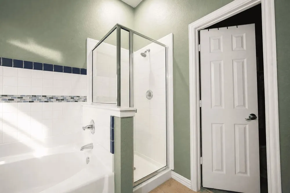 5818 Macgregor Drive Garland, TX 75043