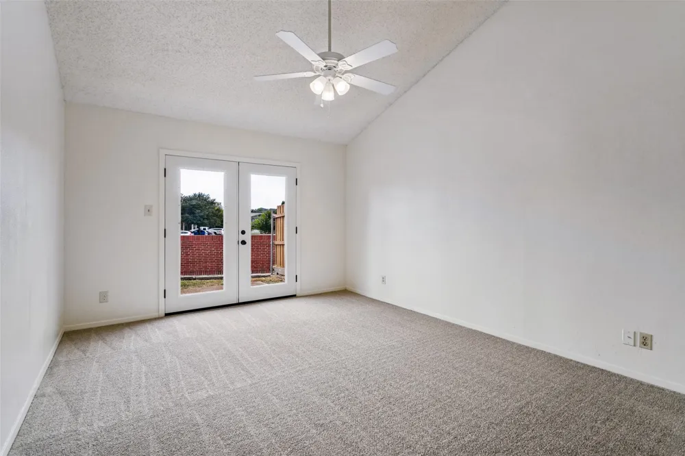 657 Prairie Dell Street Lewisville, TX 75067