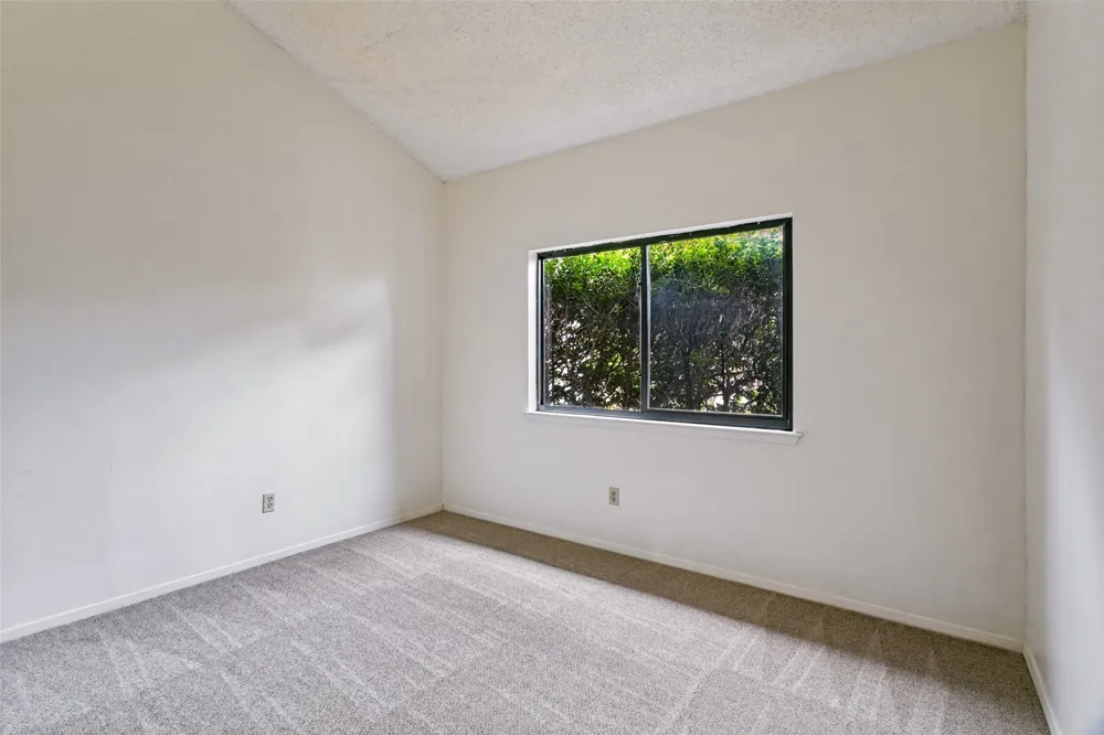 657 Prairie Dell Street Lewisville, TX 75067