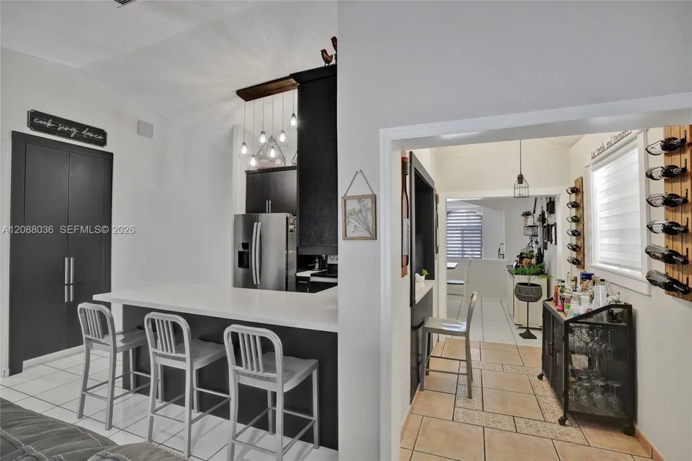 8971 NW 150th Ter Miami Lakes, FL 33018