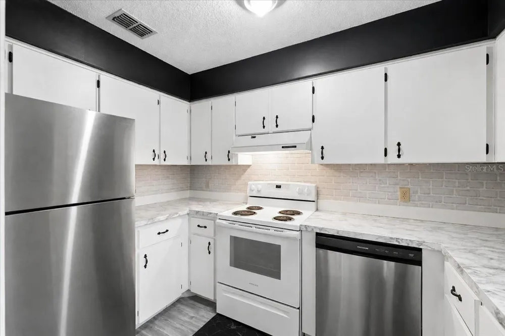 905 S ORANGE AVENUE Bartow, FL 33830