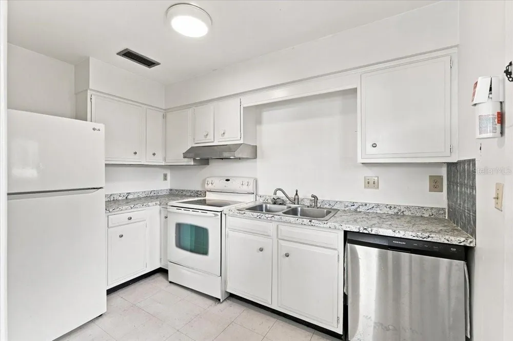 905 S ORANGE AVENUE Bartow, FL 33830