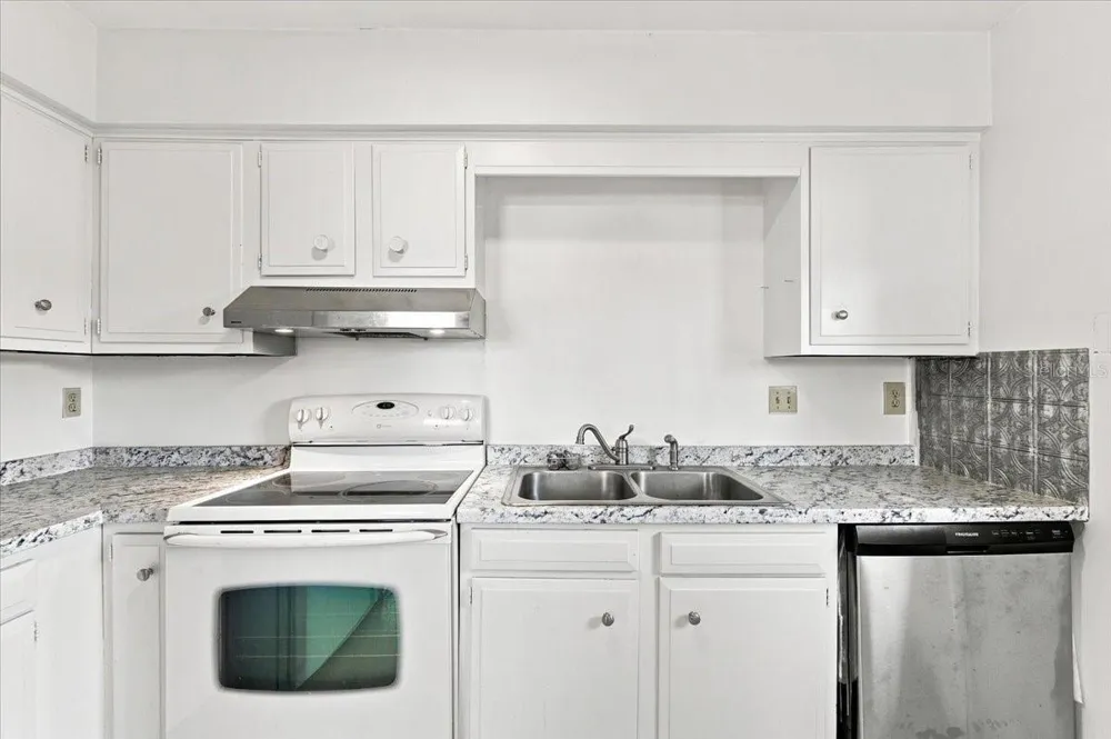 905 S ORANGE AVENUE Bartow, FL 33830