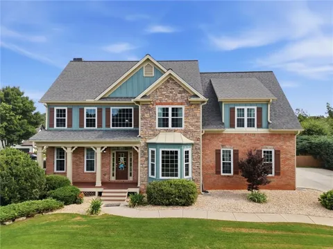 8205 Applewood Court