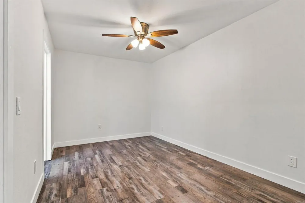 2027 E AVENUE #Unit B National City, CA 91950