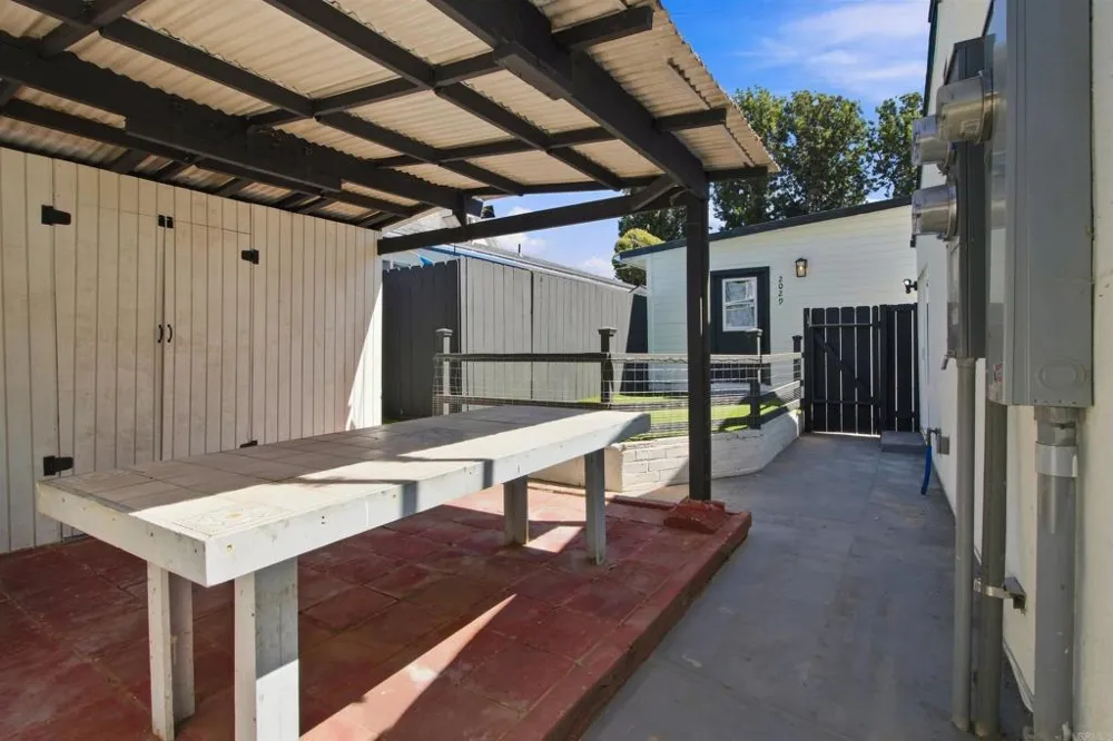 2027 E AVENUE #Unit B National City, CA 91950