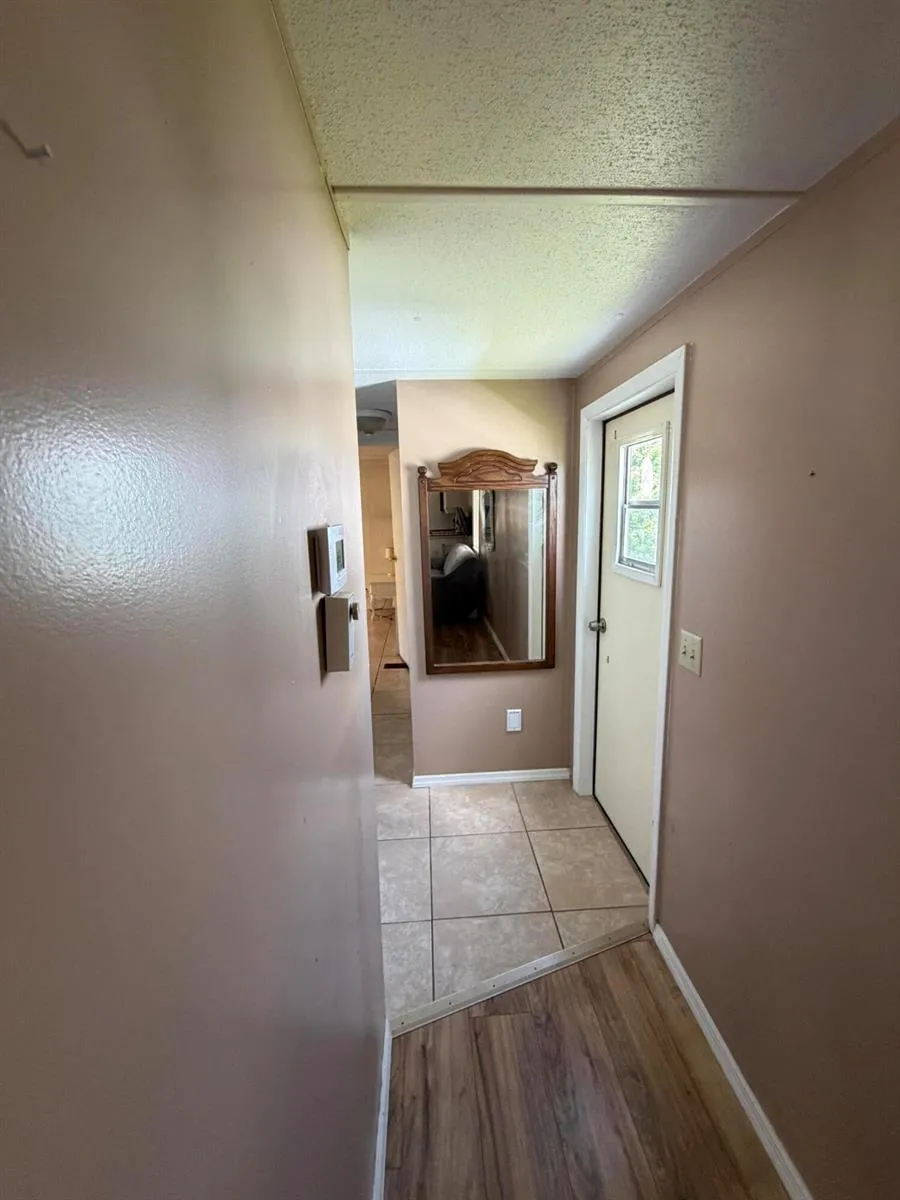 1601 U.S. 441 #134 Okeechobee, FL 34974
