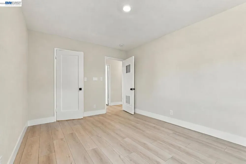 9308 F St Oakland, CA 94603