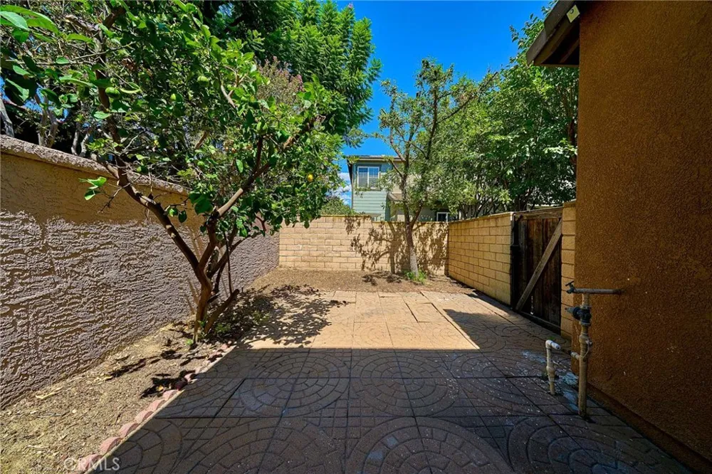 1741 E D Ontario, CA 91764