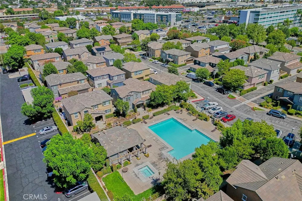 1741 E D Ontario, CA 91764