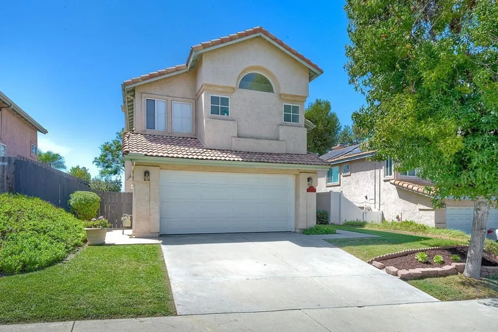 1651 Calle Las Casas Oceanside, CA 92056