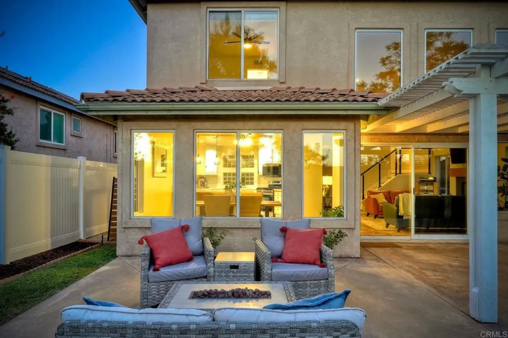 1651 Calle Las Casas Oceanside, CA 92056
