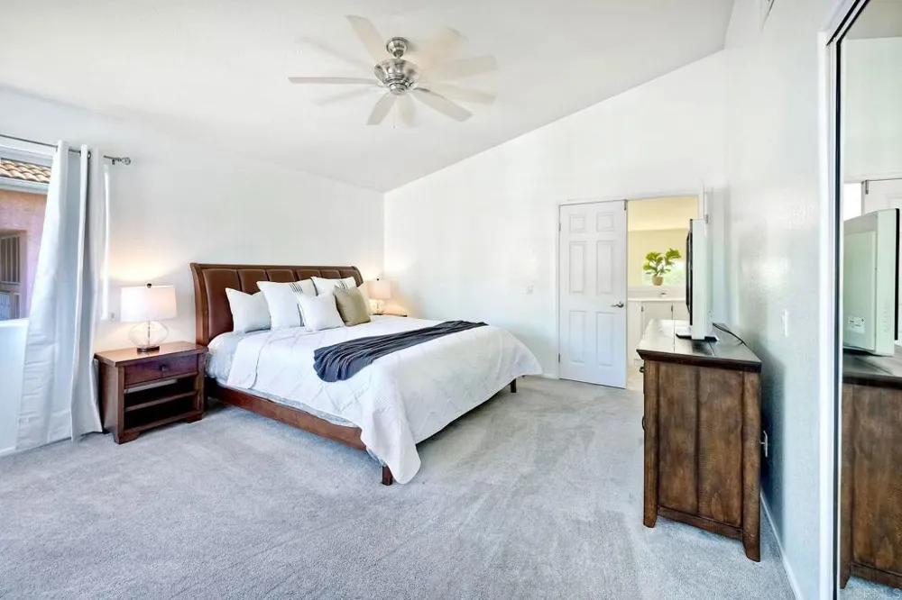 1651 Calle Las Casas Oceanside, CA 92056