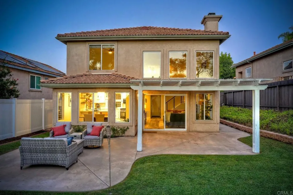 1651 Calle Las Casas Oceanside, CA 92056