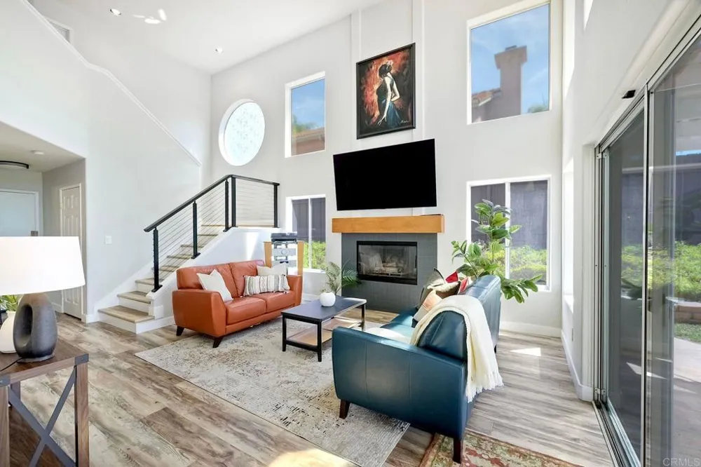 1651 Calle Las Casas Oceanside, CA 92056