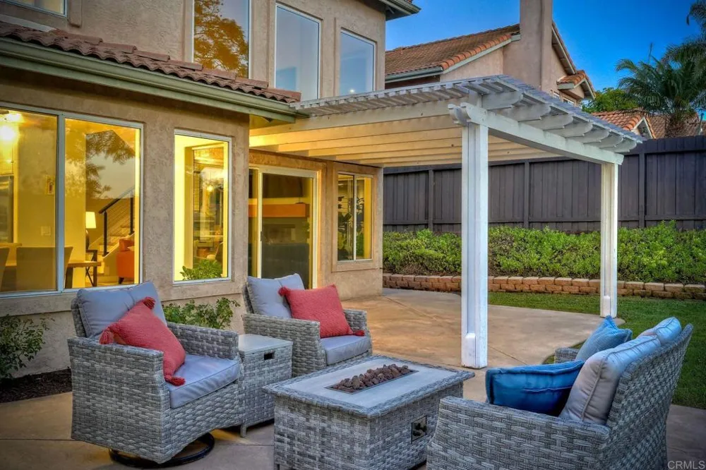 1651 Calle Las Casas Oceanside, CA 92056