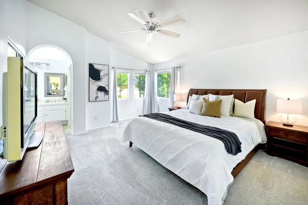 1651 Calle Las Casas Oceanside, CA 92056