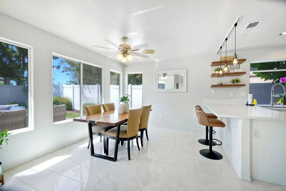 1651 Calle Las Casas Oceanside, CA 92056