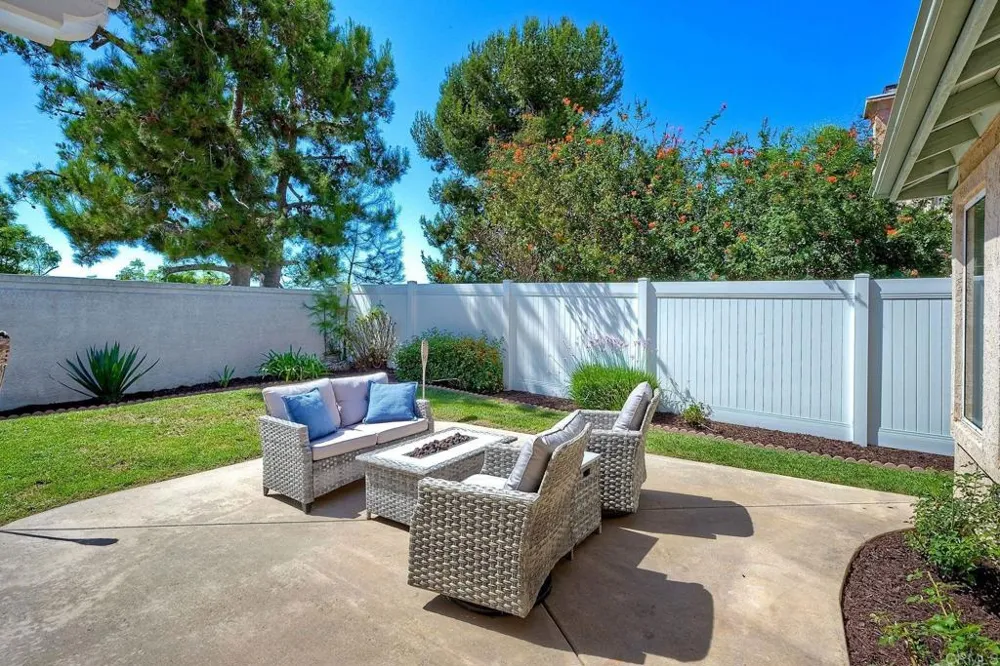 1651 Calle Las Casas Oceanside, CA 92056
