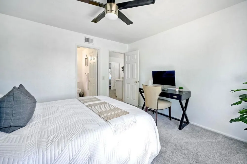 1651 Calle Las Casas Oceanside, CA 92056