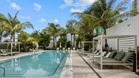 2200 Brickell Ave #319