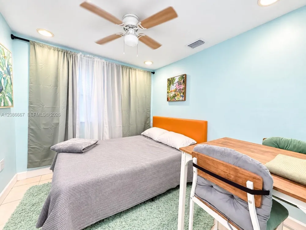 9260 Little River Blvd #B Miami, FL 33147
