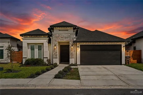 2729 E Conroe Road