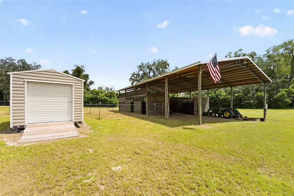 15271 NE COUNTY ROAD 339 Trenton, FL 32693