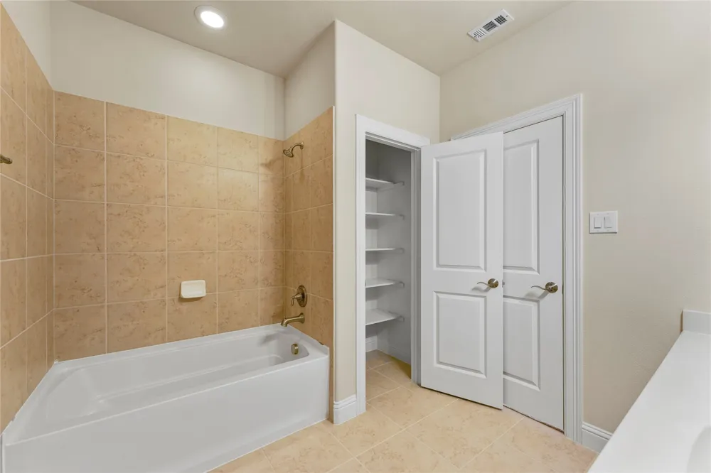 3020 Hurstwood Drive Plano, TX 75074