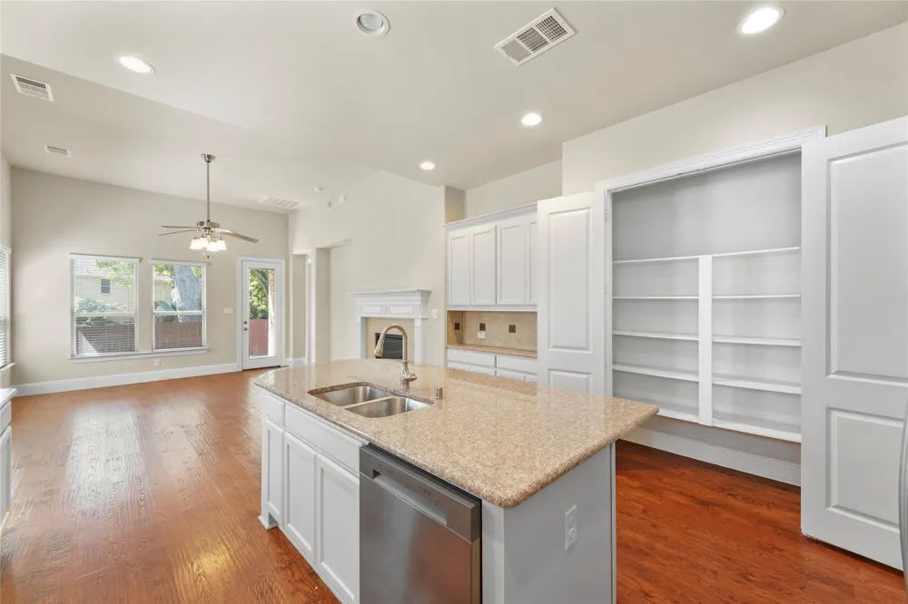 3020 Hurstwood Drive Plano, TX 75074