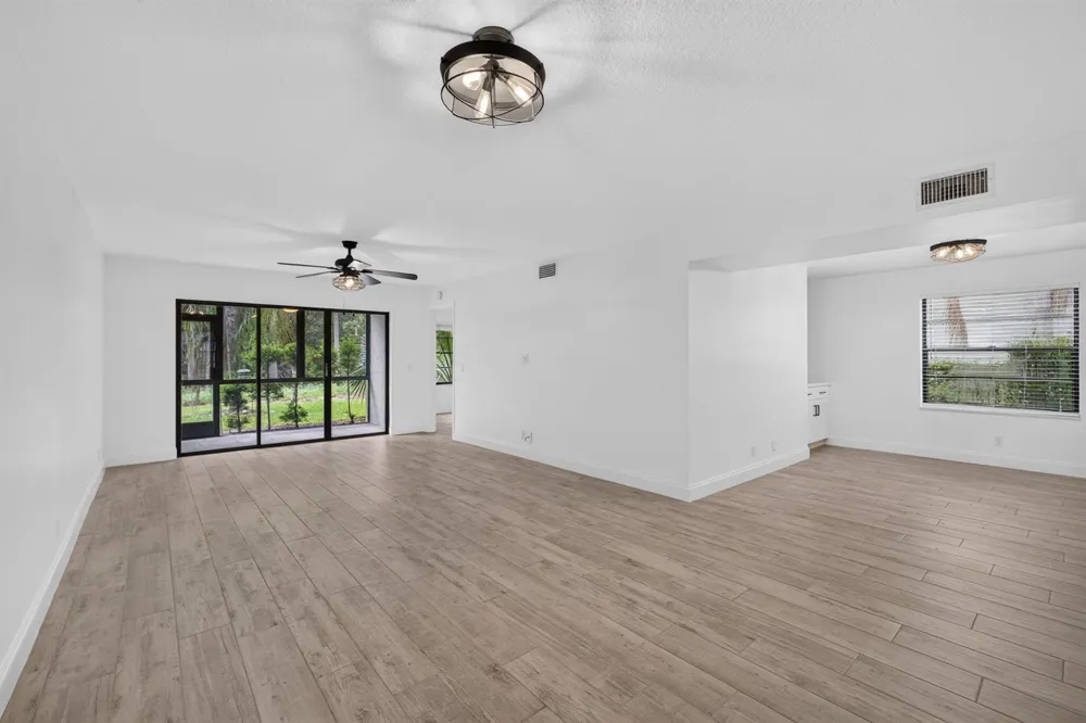 1701 Sabal Ridge Circle #D Palm Beach Gardens, FL 33418