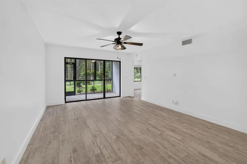 1701 Sabal Ridge Circle #D Palm Beach Gardens, FL 33418