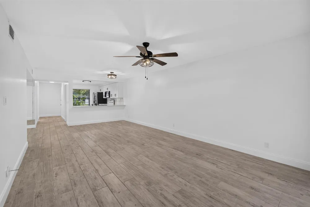1701 Sabal Ridge Circle #D Palm Beach Gardens, FL 33418