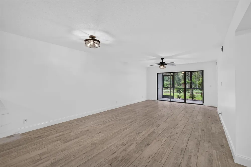 1701 Sabal Ridge Circle #D Palm Beach Gardens, FL 33418