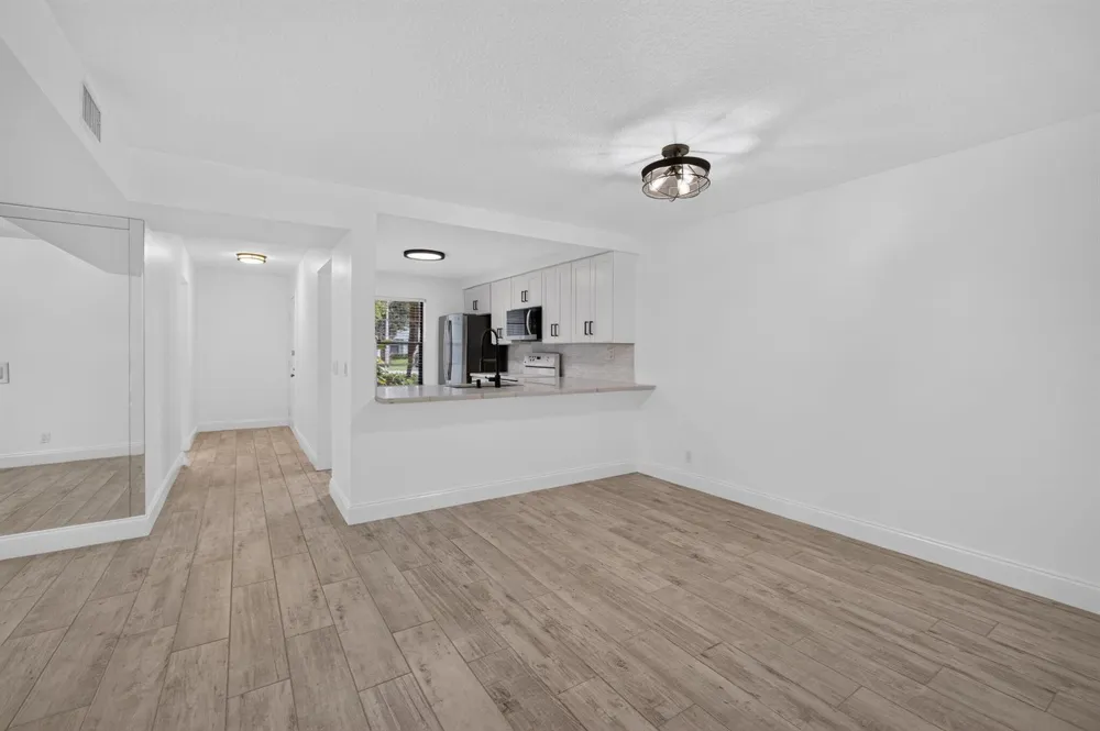 1701 Sabal Ridge Circle #D Palm Beach Gardens, FL 33418