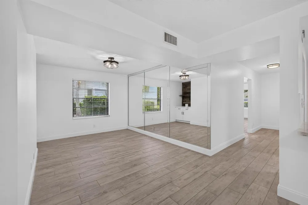 1701 Sabal Ridge Circle #D Palm Beach Gardens, FL 33418