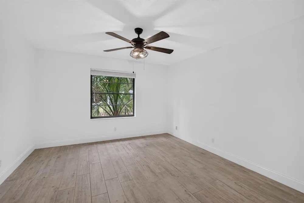 1701 Sabal Ridge Circle #D Palm Beach Gardens, FL 33418