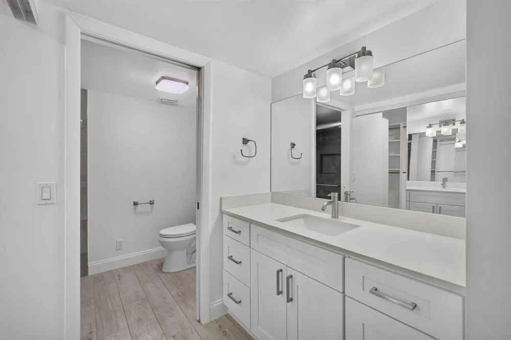 1701 Sabal Ridge Circle #D Palm Beach Gardens, FL 33418