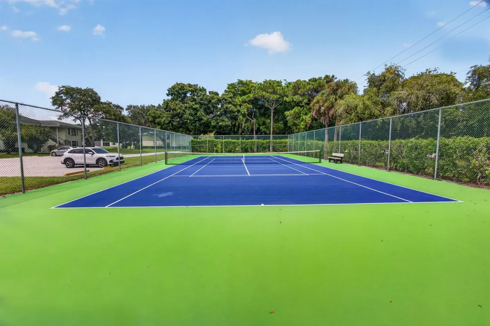 1701 Sabal Ridge Circle #D Palm Beach Gardens, FL 33418
