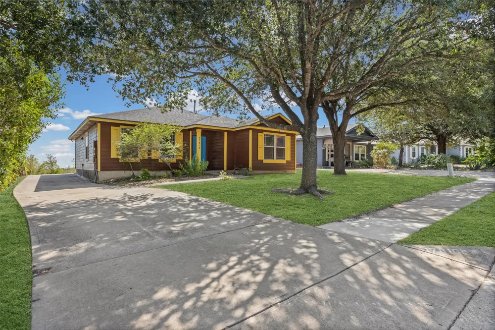 17816 Powder Creek Drive Manor, TX 78653