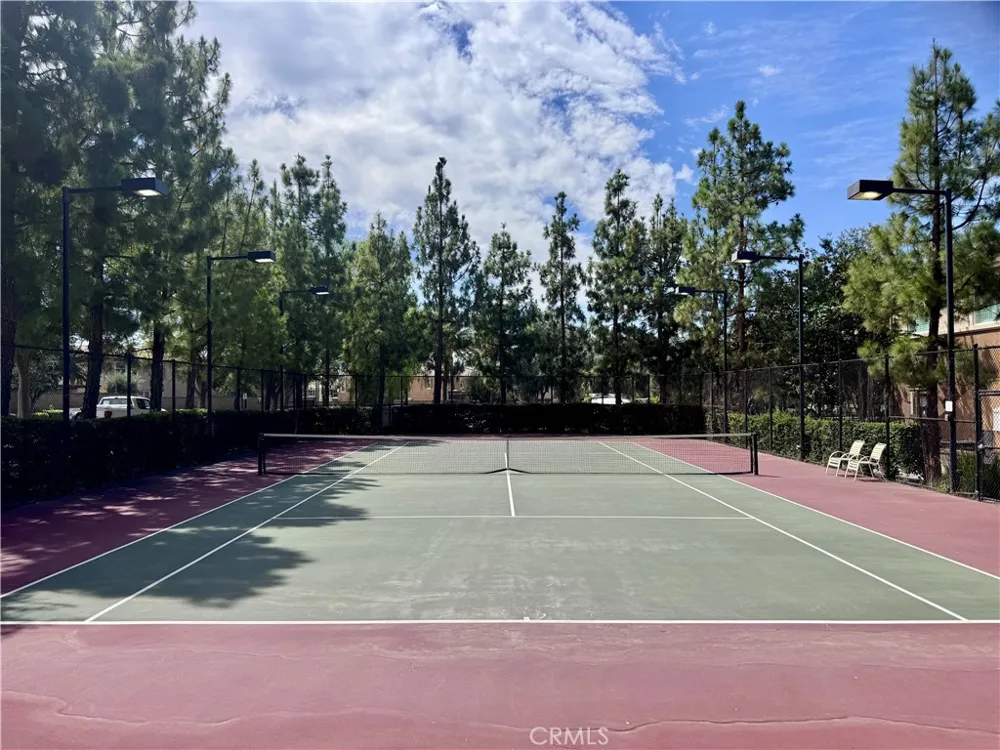 16066 Carrara Lane Fontana, CA 92336