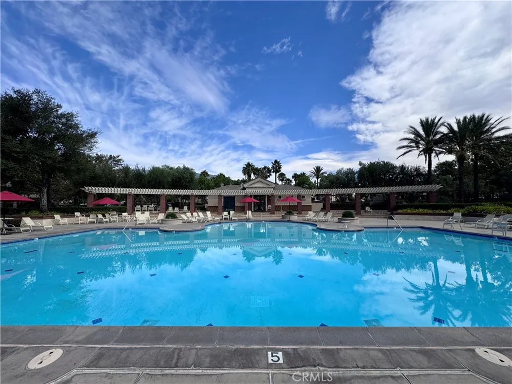 16066 Carrara Lane Fontana, CA 92336