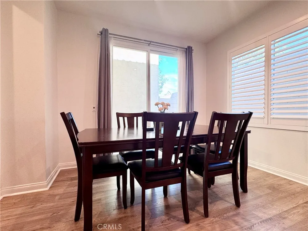 16066 Carrara Lane Fontana, CA 92336