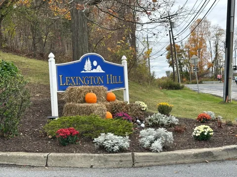 12 Lexington Hill #2