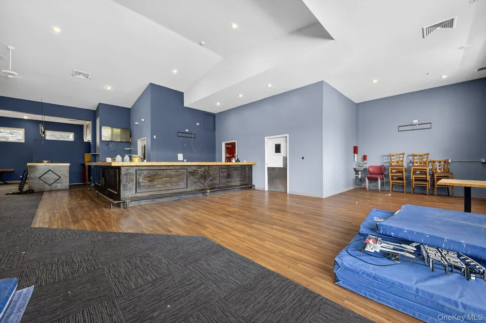 1630 Route 9 Wappingers Falls, NY 12590