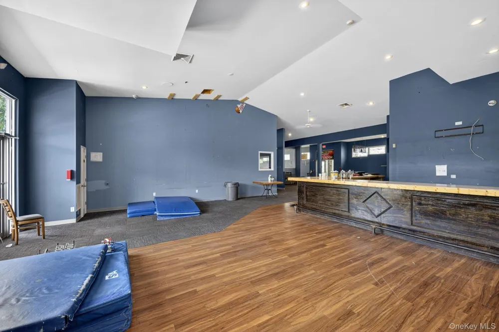 1630 Route 9 Wappingers Falls, NY 12590