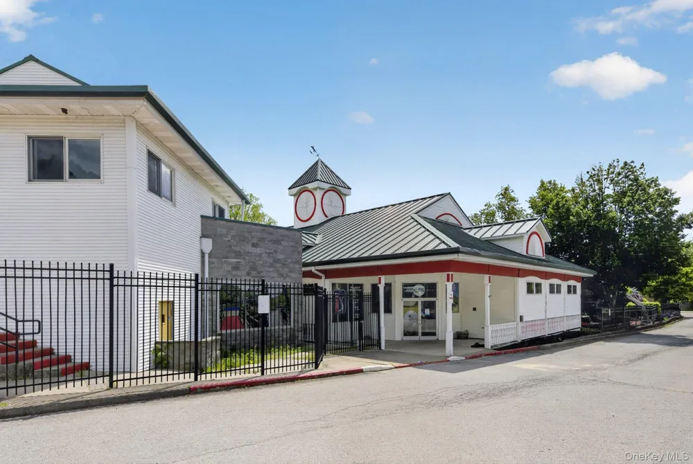 1630 Route 9 Wappingers Falls, NY 12590