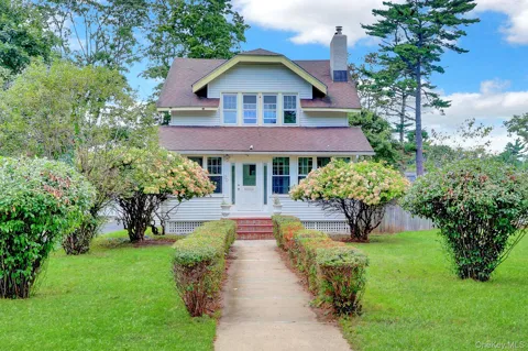 30 Brentwood Parkway